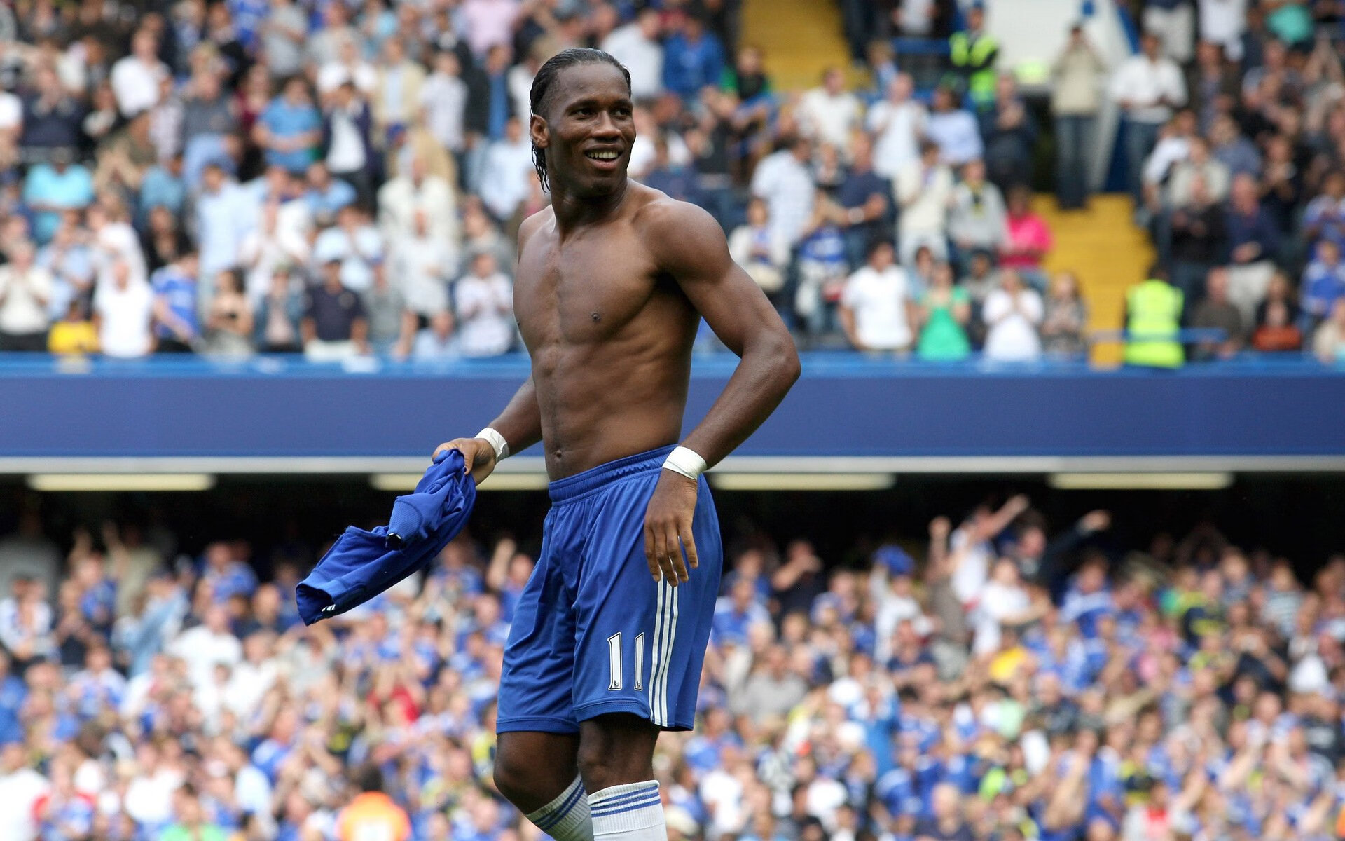 世界杯2026-双星闪耀，苏亚雷斯持续输出锁定优势，葡萄牙终场绝杀摩纳哥