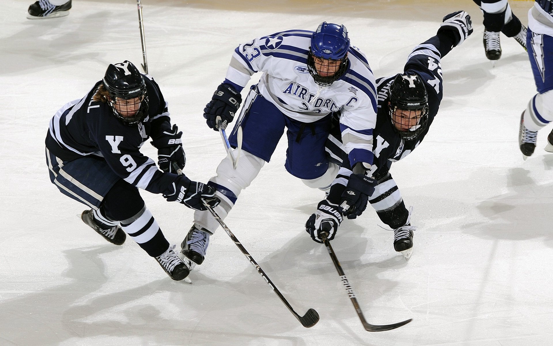 绿茵场上的悬念终结者，从西甲德比到NBA赛场，掌控节奏的艺术